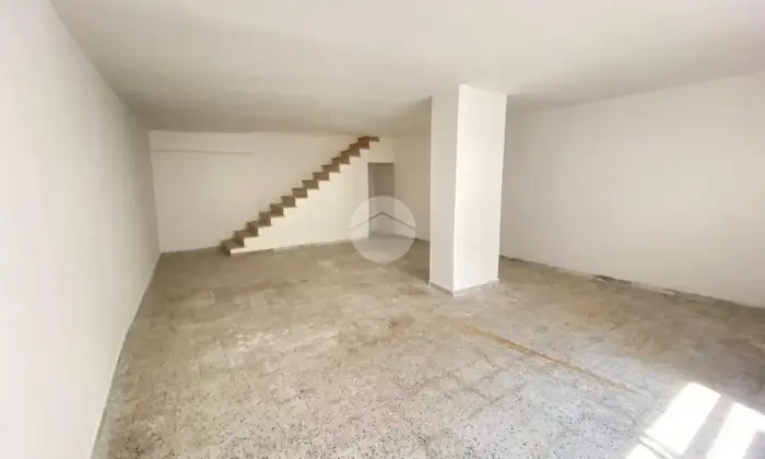 Rexer-Manfredonia-Locale-commerciale-Altro