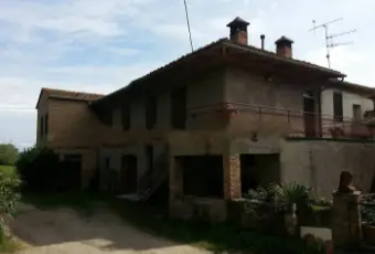 Rexer-Montalcino-Vendesi-casale-a-Montalcino-Terrazzo
