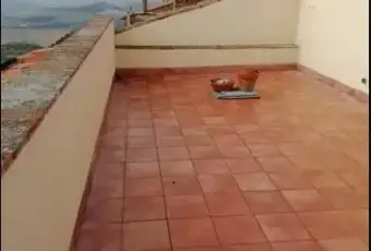 Rexer-Radicondoli-Vendesi-appartamento-in-centro-storico-Radicondoli-Terrazzo