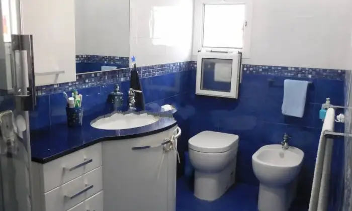 Rexer-Genova-Quadrilocale-in-vendita-in-via-delle-Fabbriche-Fiorino-Genova-Bagno