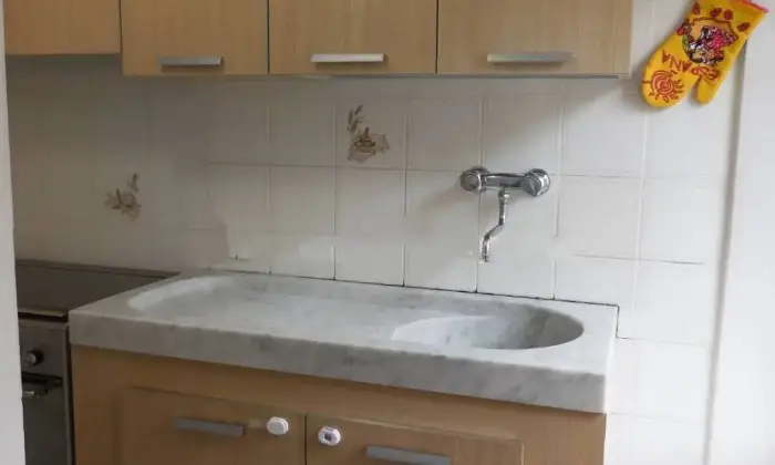 Rexer-Genova-Quadrilocale-in-vendita-in-via-delle-Fabbriche-Fiorino-Genova-Cucina