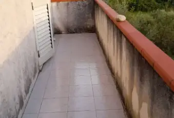 Rexer-Vibo-Valentia-Casa-indipendente-a-Caria-VV-Terrazzo