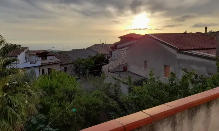Rexer-Vibo-Valentia-Casa-indipendente-a-Caria-VV-Terrazzo