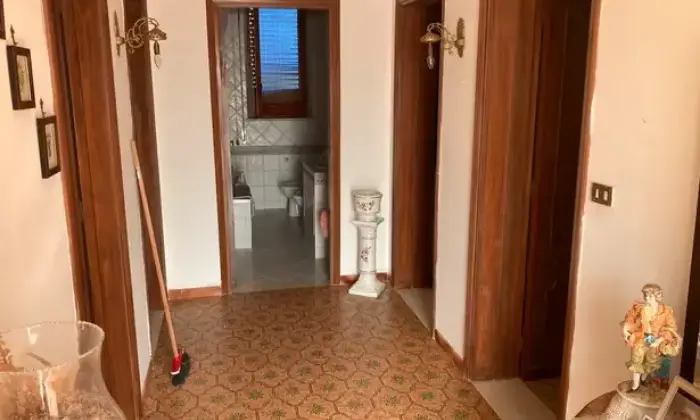 Rexer-Buseto-Palizzolo-Vendesi-casa-indipendente-a-Buseto-Palizzolo-TP-Corridoio