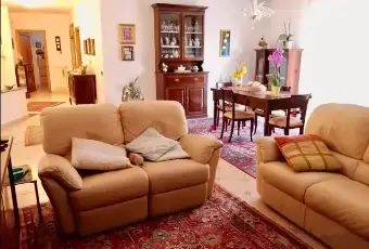 Rexer-Piombino-Villetta-in-vendita-in-via-Maestri-del-Lavoro-a-Piombino-Salone
