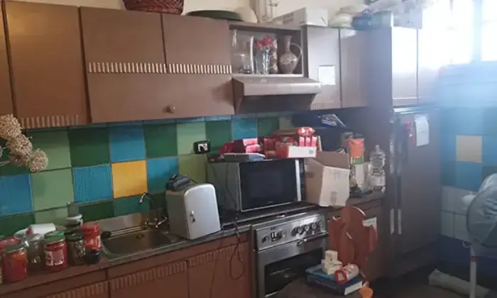 Rexer-Codigoro-Capannone-con-appartamento-a-Pontemaodino-di-Codigoro-FE-Cucina