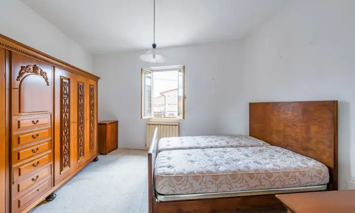 Rexer-Fabriano-Casa-indipendentecantina-box-locali-laboratorio-CAMERA-DA-LETTO