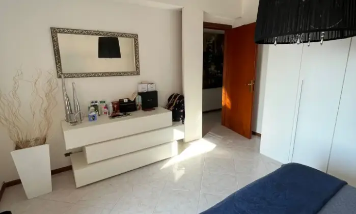 Rexer-Aci-Catena-Affittasi-Delizioso-Appartamento-con-vista-mare-CameraDaLetto