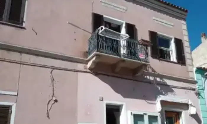 Rexer-Santa-Teresa-Gallura-Vendesi-villa-centro-storico-di-Santa-Teresa-Gallura-SS-Terrazzo