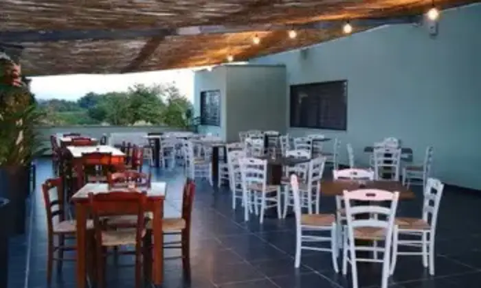 Rexer-Dragoni-Vendesi-immobile-commerciale-in-Via-Bonifica-Altro