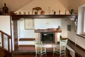 Rexer-Roccastrada-Porzione-di-villa-bifamiliare-con-garage-e-terreno-adiacente-Cucina
