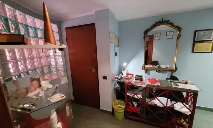Rexer-Cagliari-Vendesi-Splendido-Appartamento-via-Balilla-Salone