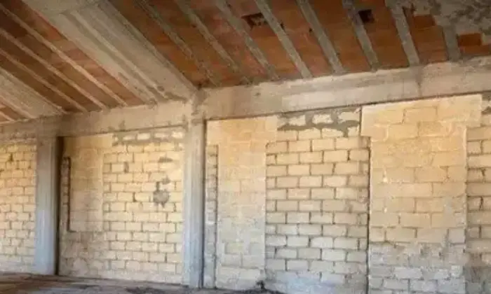 Rexer-Alcamo-Vendesi-immobile-su-pi-livello-con-garage-e-giardino-Garage