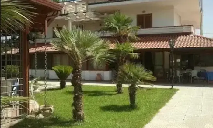 Rexer-Caiazzo-VILLA-in-ottimo-stato-in-vendita-a-Caiazzo-CE-Giardino