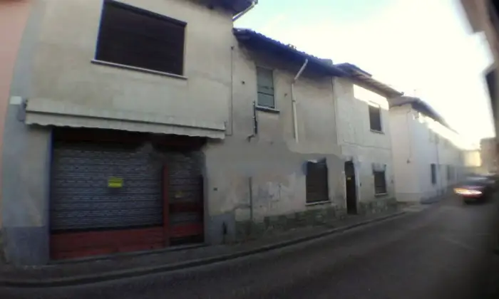 Rexer-Turbigo-Casa-di-paese-in-Centro-Terrazzo