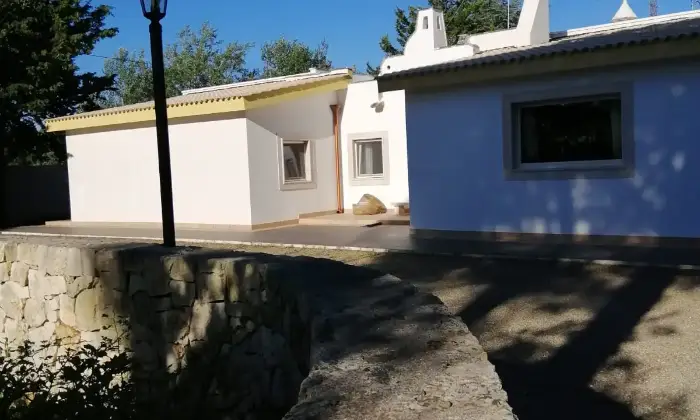 Rexer-Martina-Franca-Trulli-e-villa-Giardino