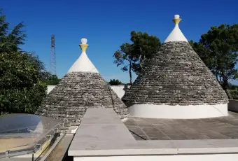 Rexer-Martina-Franca-Trulli-e-villa-Giardino