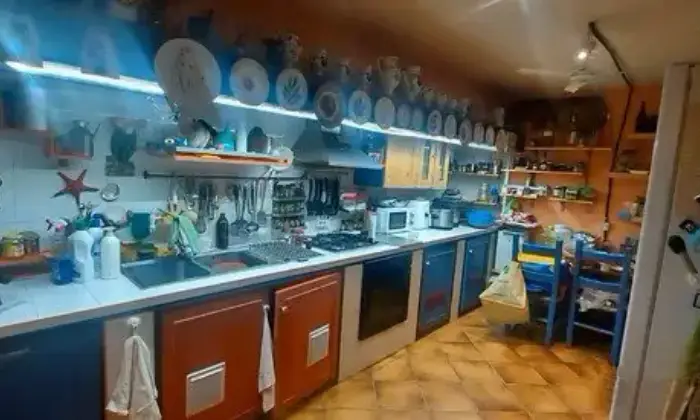 Rexer-Gioia-Sannitica-Vendesi-casa-indipendente-a-Gioia-Sannitica-Cucina