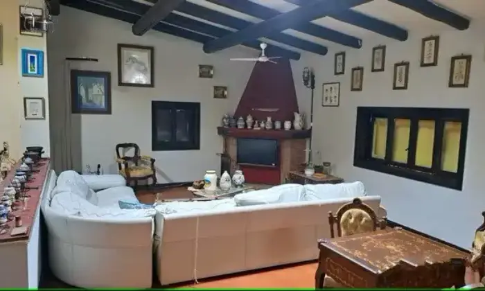Rexer-Gioia-Sannitica-Vendesi-casa-indipendente-a-Gioia-Sannitica-Altro