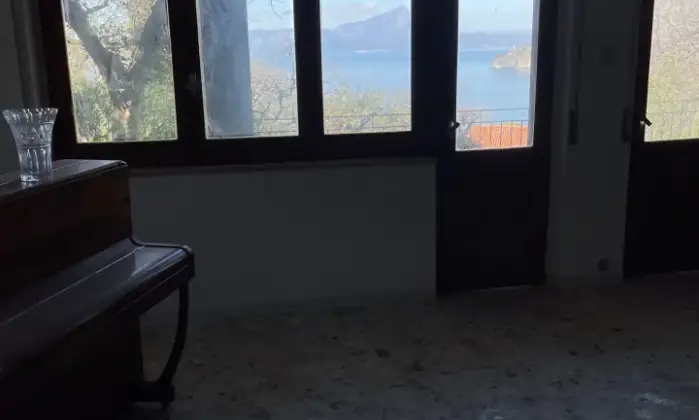 Rexer-Acquafredda-Villa-indipendente-vicina-al-bellissimo-mare-di-Maratea-Garage