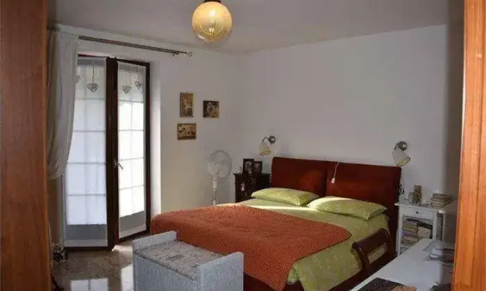 Rexer-Serina-Bilocale-via-P-Bonaldi-Centro-Serina-CameraDaLetto