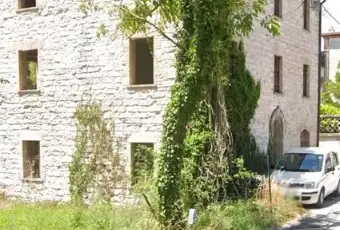 Rexer-Sassoferrato-Immobile-da-ristrutturare-Giardino