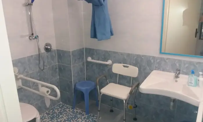 Rexer-Siracusa-Vendesi-appartamento-indipendente-piano-terra-BAGNO