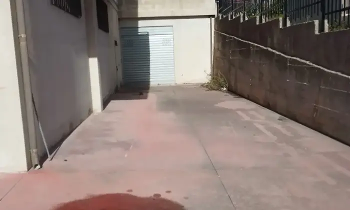 Rexer-San-Giacomo-Vendesi-locale-commerciale-in-frazione-Bellocozzo-Ragusa-ALTRO