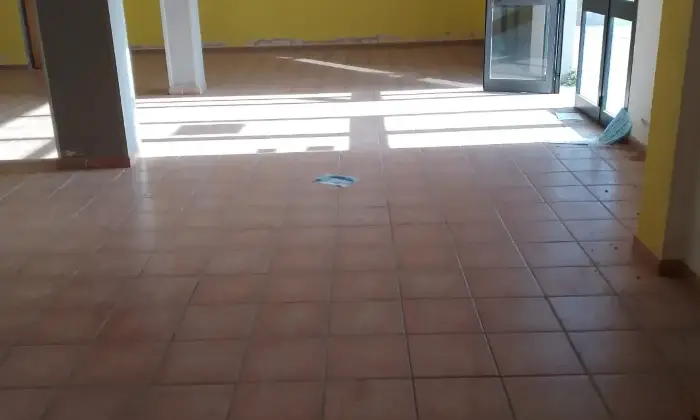 Rexer-San-Giacomo-Vendesi-locale-commerciale-in-frazione-Bellocozzo-Ragusa-ALTRO