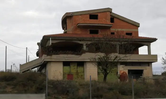 Rexer-Montescaglioso-Rustico-Strada-Provinciale-MontascagliosoMetaponto-Montescaglioso-Giardino