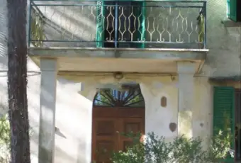 Rexer-Citt-di-Castello-Casa-colonica-Vocabolo-Balzarina-San-Paterniano-Citt-di-Castello-Balcone