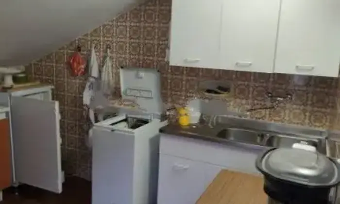 Rexer-Chialamberto-Mansarda-in-vendita-in-via-Roma-Centro-Chialamberto-Cucina
