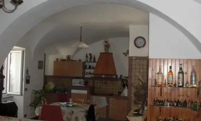 Rexer-Andretta-Vendesi-casa-ad-Andretta-Altro