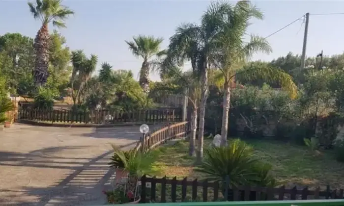 Rexer-Carlentini-Villa-in-vendita-in-localit-Localit-minnella-snc-Giardino