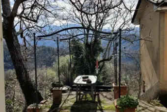 Rexer-Fivizzano-Vendesi-casa-indipendente-a-Fivizzano-Terrazzo
