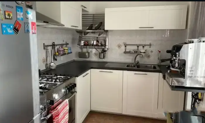 Rexer-Barga-Vendesi-villetta-a-schiera-a-BARGA-LU-Cucina