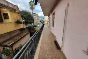 Rexer-Fiumefreddo-di-Sicilia-Quadrilocale-in-via-Regina-Margherita-Fiumefreddo-di-Sicilia-Terrazzo