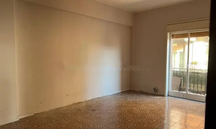 Rexer-Biancavilla-Vendesi-Trilocale-via-Giacomo-Matteotti-Biancavilla-Stanza