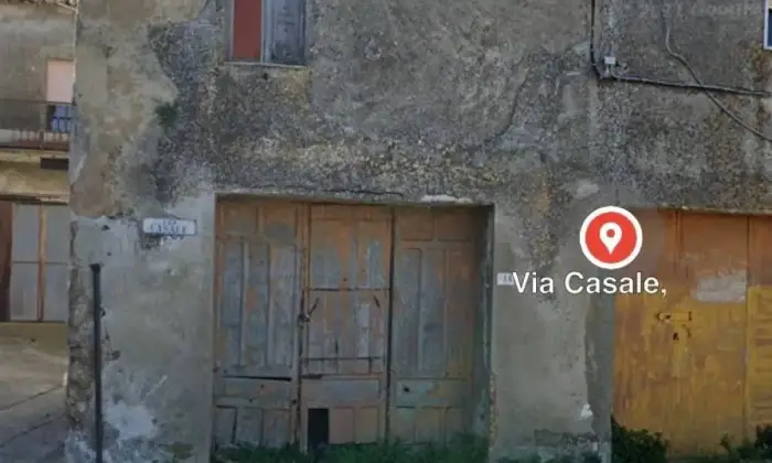 Rexer-Strongoli-Vendesi-Casale-in-via-Casale-Centro-Strongoli-Altro