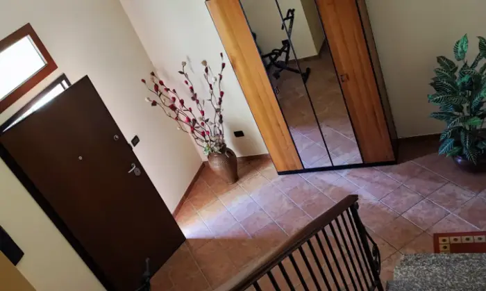 Rexer-Aiello-Calabro-Attico-Aiello-Calabro-Ingresso