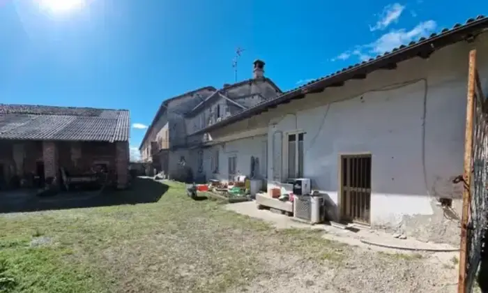 Rexer-Gravellona-Lomellina-Cascinetta-sita-in-Gravellona-Lomellina-PV-Giardino