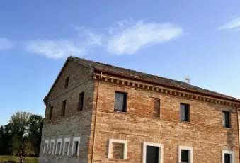 Rexer-Osimo-Casale-in-vendita-in-via-di-Jesi-Osimo-Giardino