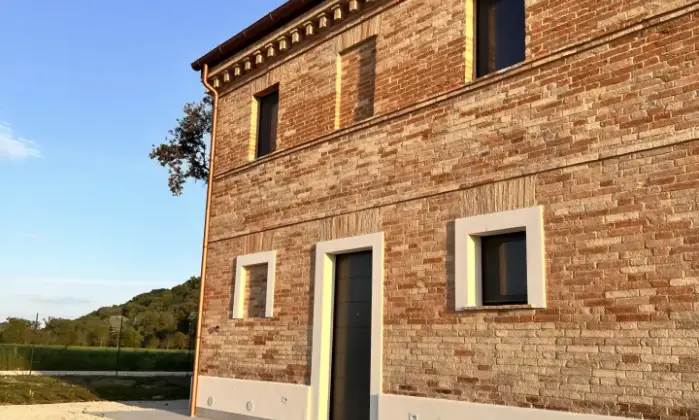 Rexer-Osimo-Casale-in-vendita-in-via-di-Jesi-Osimo-Giardino