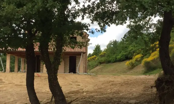 Rexer-Rosora-Casa-colonica-in-vendita-a-Rosora-in-via-Fondiglie-Terrazzo