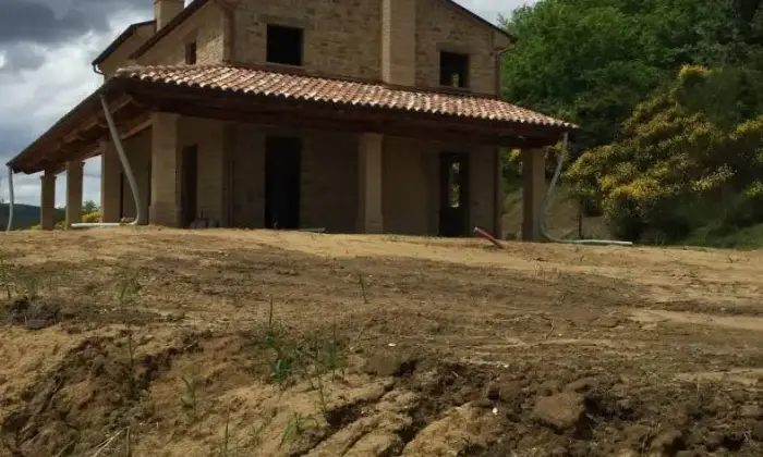 Rexer-Rosora-Casa-colonica-in-vendita-a-Rosora-in-via-Fondiglie-Terrazzo