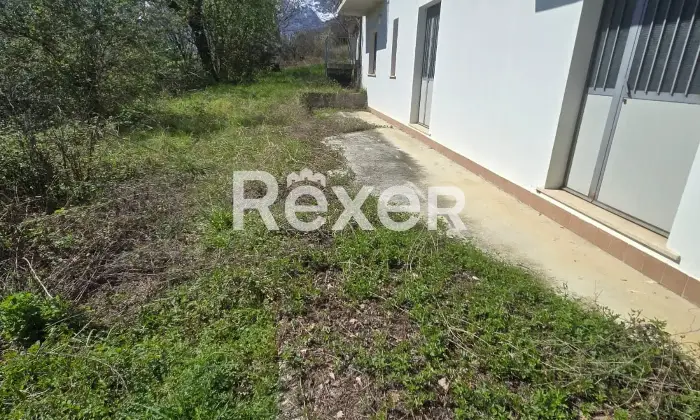 Rexer-Isola-del-Gran-Sasso-dItalia-Masseria-nuova-in-vendita-a-Isola-del-Gran-Sasso-dItalia-Altro