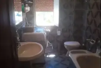 Rexer-SantElia-a-Pianisi-Abitazione-Box-in-vendita-a-SantElia-a-Pianisi-Bagno