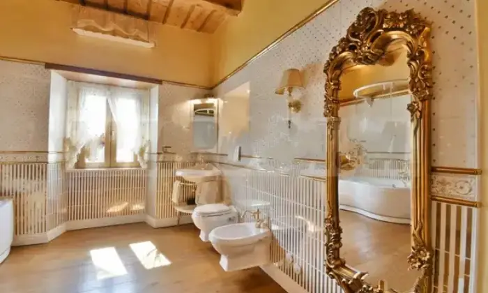 Rexer-Ascoli-Piceno-Appartamento-in-Vallesenzana-Ascoli-Piceno-Bagno