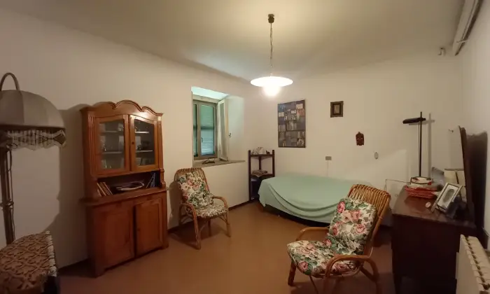 Rexer-Cagli-Tre-fabbricati-con-ampio-parco-vicino-bel-centro-storico-Marche-Altro