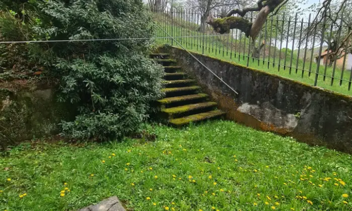 Rexer-Valduggia-Vendesi-Villa-a-localit-Val-Piana-a-Valduggia-GIARDINO